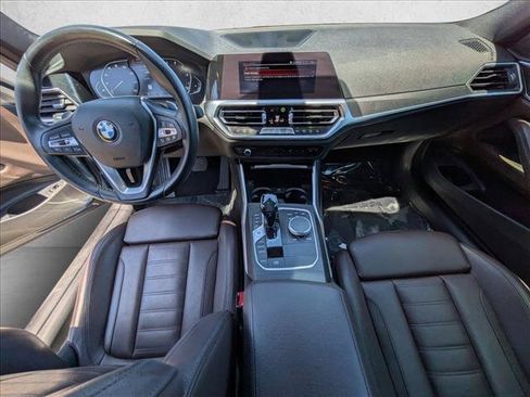 Used 2021 BMW 430i Coupe w/ Convenience Package RWD image 17