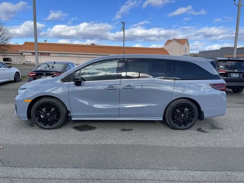 Used 2025 Honda Odyssey Sport-L image 22