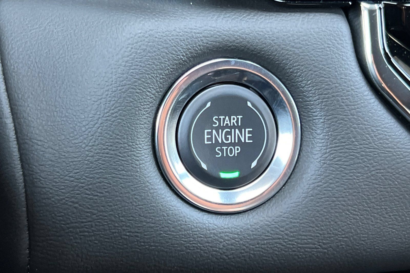 New 2025 GMC Canyon Elevation w/ Convenience Package RWD image 24