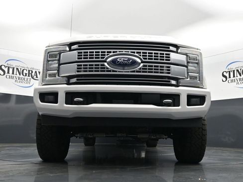 Used 2017 Ford F250 Platinum w/ Platinum Ultimate Package image 18