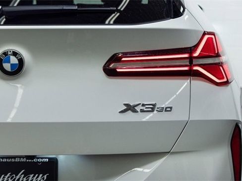 New 2026 BMW X3 xDrive30 w/ Premium Package image 11