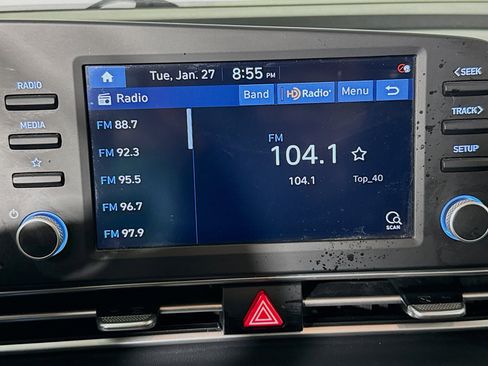 Used 2021 Hyundai Elantra SEL w/ Cargo Package image 17