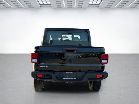 New 2026 Jeep Gladiator Sport image 4