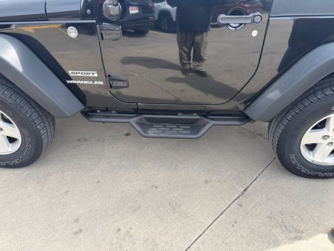 Used 2015 Jeep Wrangler Sport w/ Quick Order Package 23S image 12