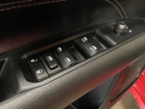 Used 2022 Jeep Compass Limited AWD/4WD image 12