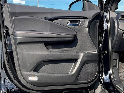 New 2026 Honda Ridgeline Black Edition image 28