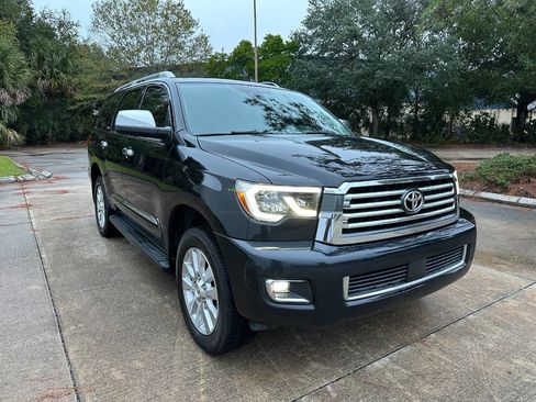 Used 2019 Toyota Sequoia Platinum image 7