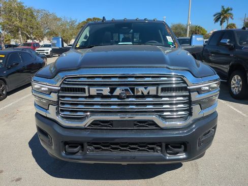New 2026 RAM 2500 Limited AWD/4WD image 3