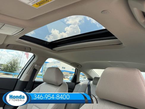 New 2025 Honda Accord SE image 13