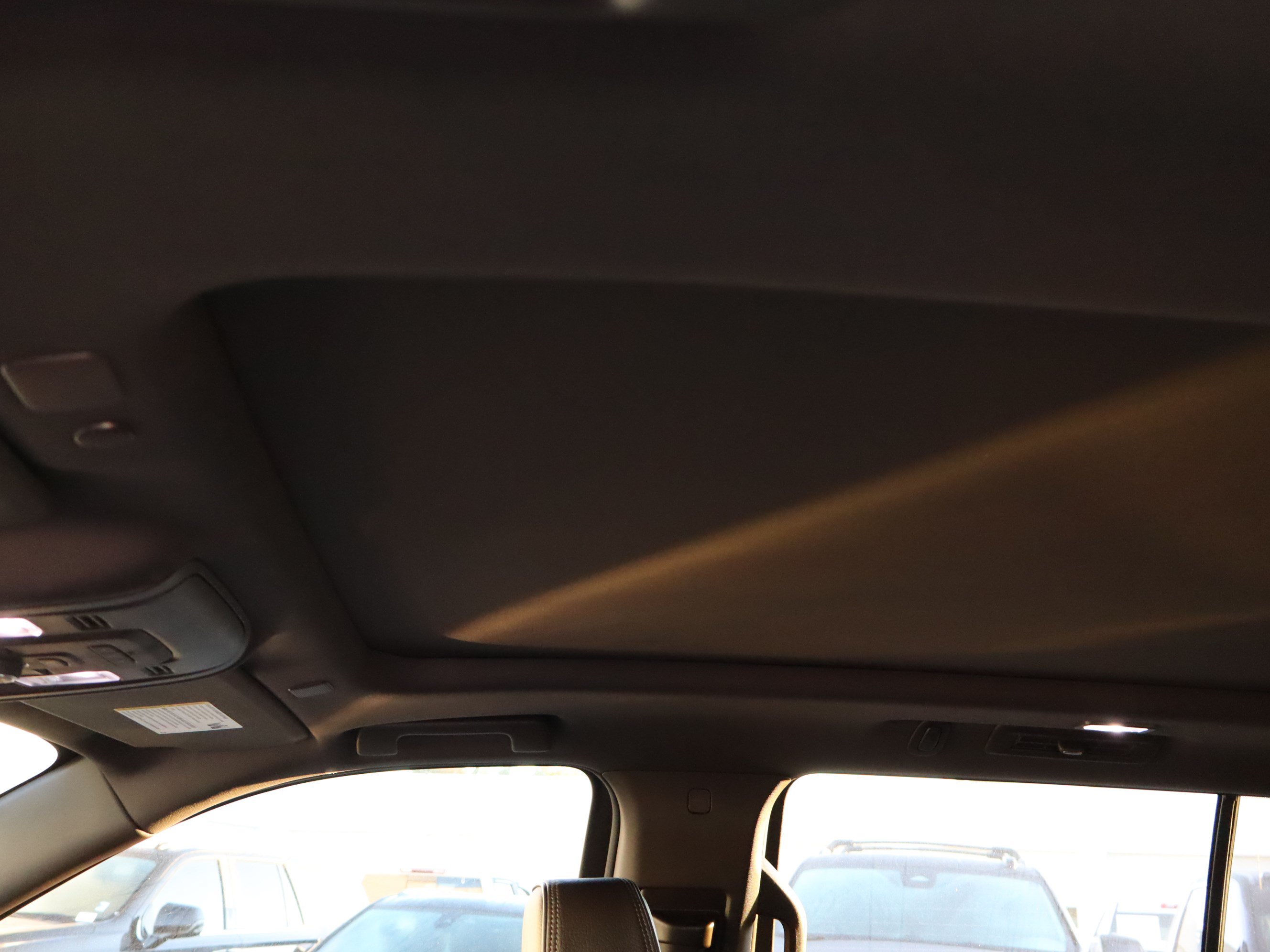 Used 2024 GMC Yukon Denali RWD image 19