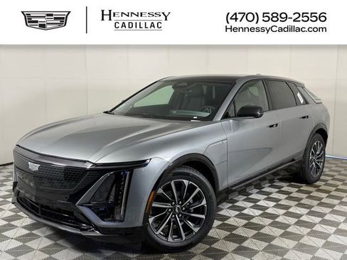 New 2026 Cadillac Lyriq Sport image 1