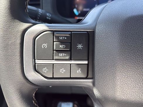 Used 2025 Ford F150 XLT w/ Equipment Group 301A Standard AWD/4WD image 15