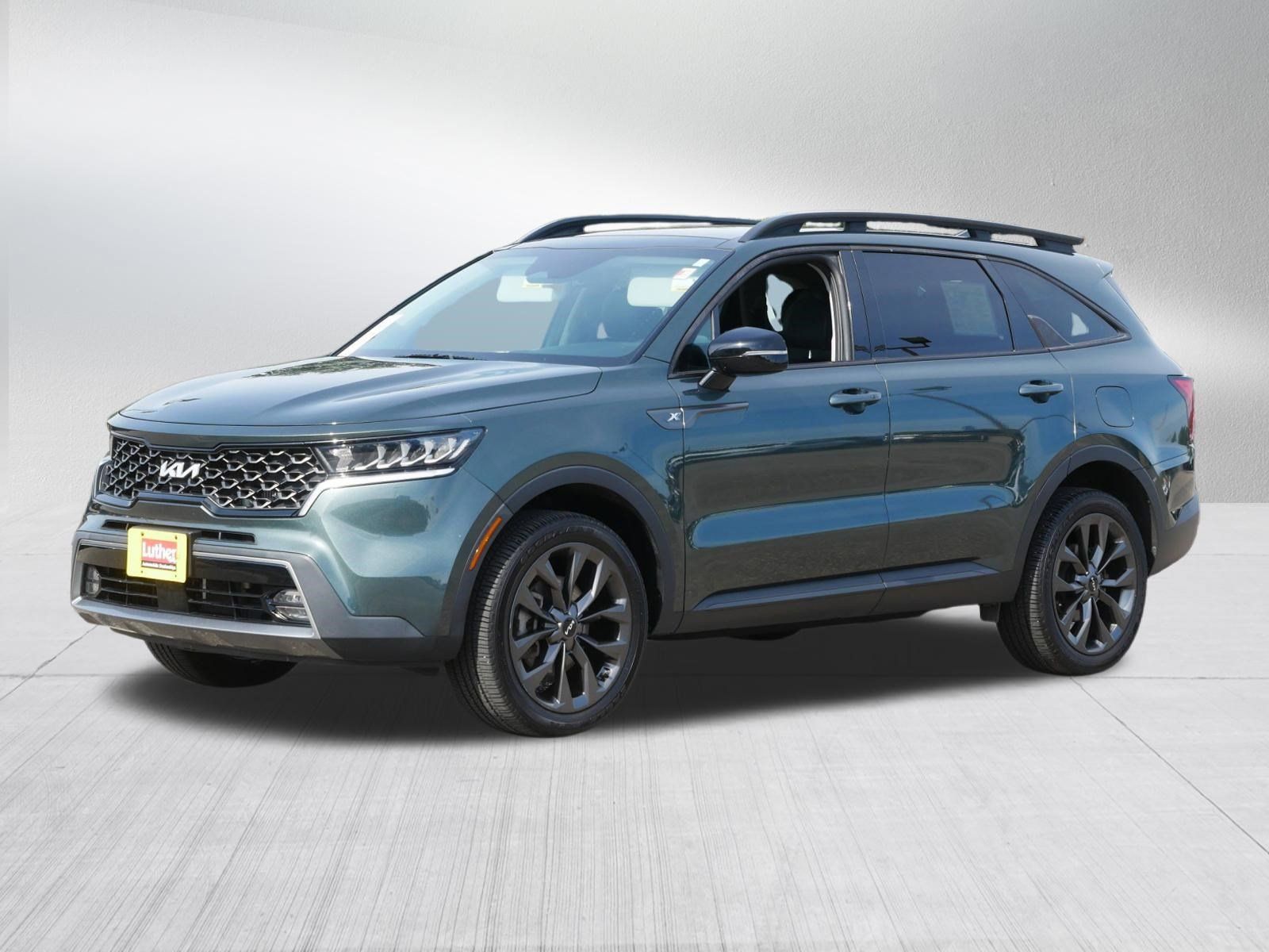 Used 2022 Kia Sorento X-Line EX AWD/4WD image 3