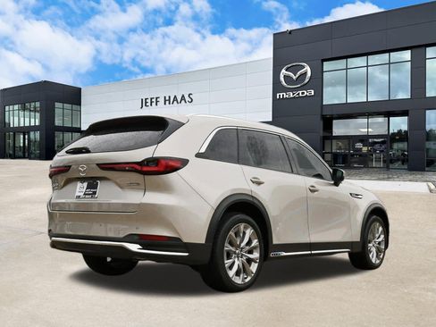 Certified 2025 MAZDA CX-90 3.3 Turbo w/ Premium Plus Pkg AWD/4WD image 3