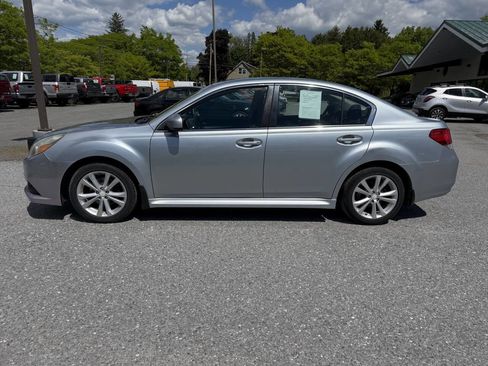 Used 2013 Subaru Legacy 2.5i Premium w/ All-Weather Pkg AWD/4WD image 2