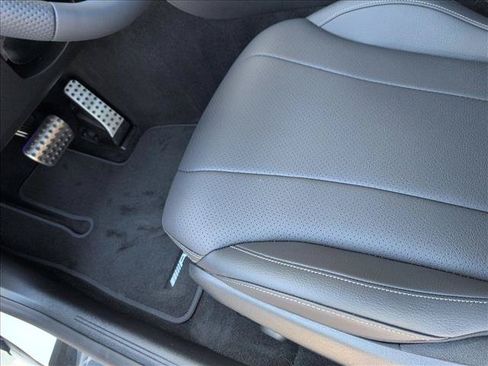 New 2026 Mercedes-Benz CLE 450 4MATIC Cabriolet image 4