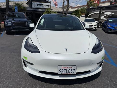 Used 2022 Tesla Model 3 RWD image 2