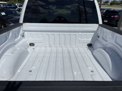 Used 2017 Ford F150 XL w/ Equipment Group 101A Mid RWD image 8