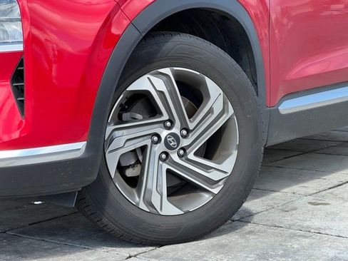 Certified 2022 Hyundai Santa Fe SEL image 2