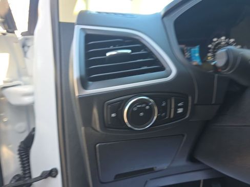 Certified 2024 Ford Edge SEL w/ Convenience Package AWD/4WD image 19