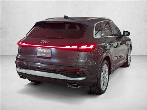 Used 2025 Audi Q5 Prestige image 5