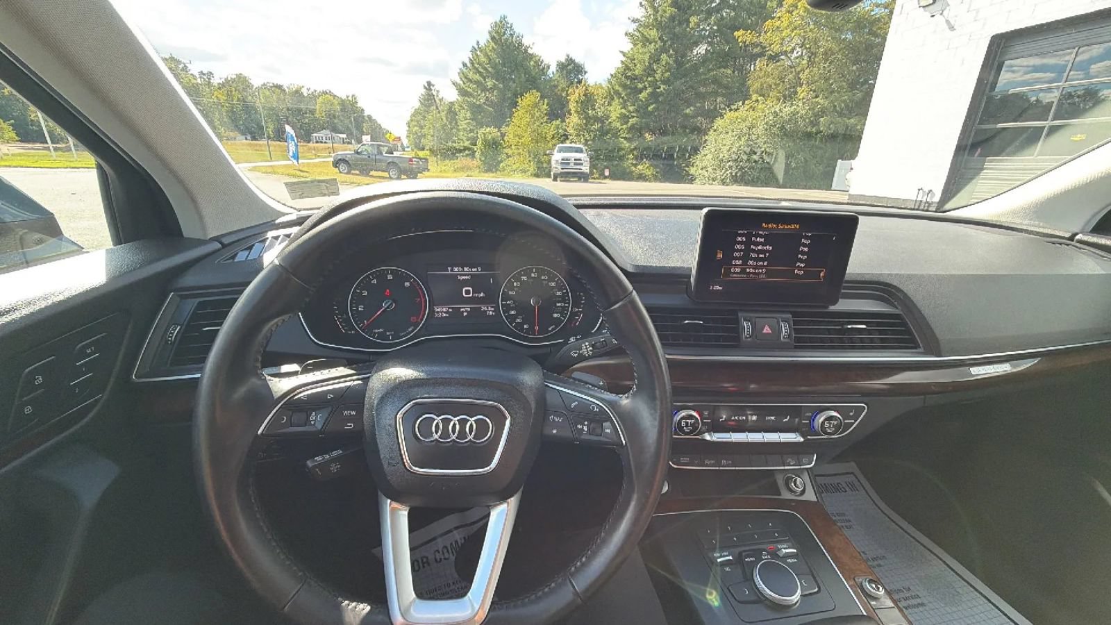 Used 2018 Audi Q5 2.0T Premium w/ Convenience Package AWD/4WD image 37