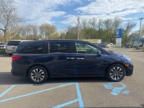 Certified 2023 Honda Odyssey EX-L image 8