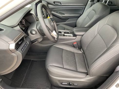 New 2026 Nissan Altima 2.5 SV w/ SV Premium Package FWD image 10