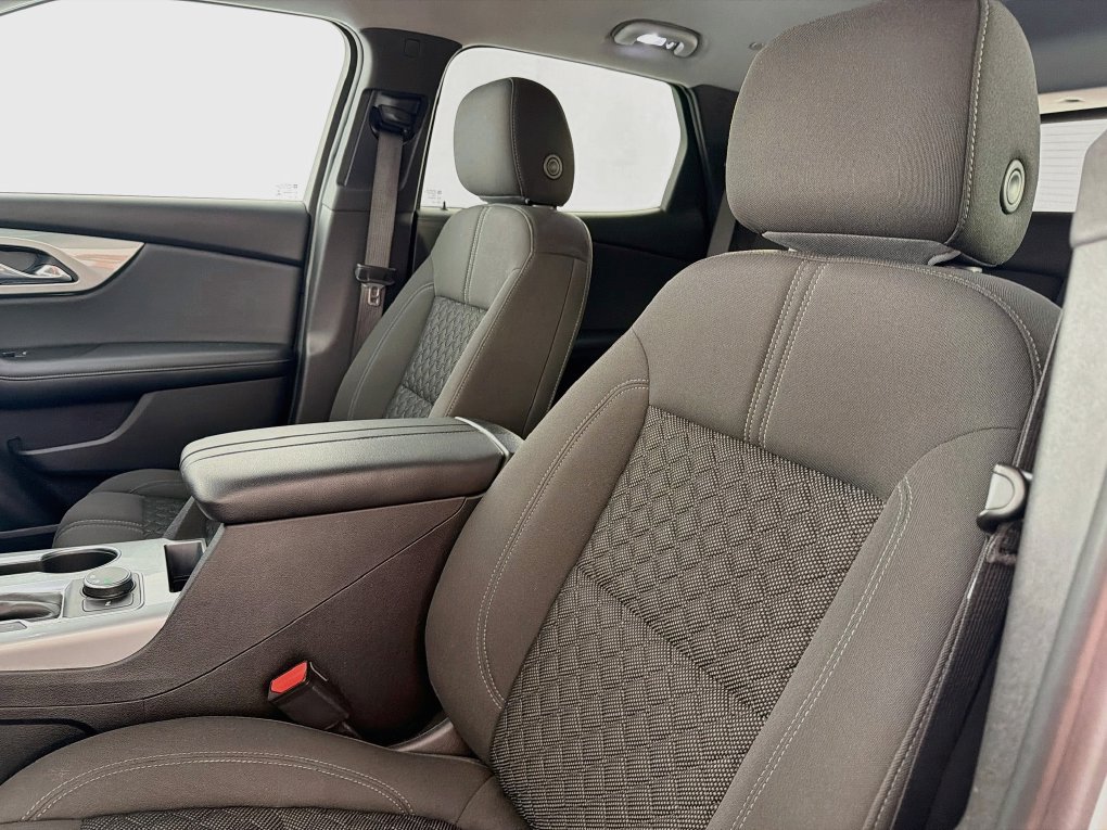 Used 2021 Chevrolet Blazer LT FWD image 34