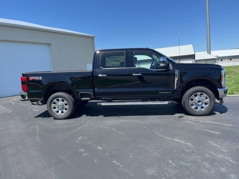 New 2026 Ford F250 Lariat AWD/4WD image 2