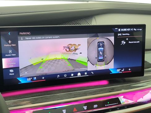 Certified 2023 BMW 760i xDrive w/ Executive Package AWD/4WD image 19