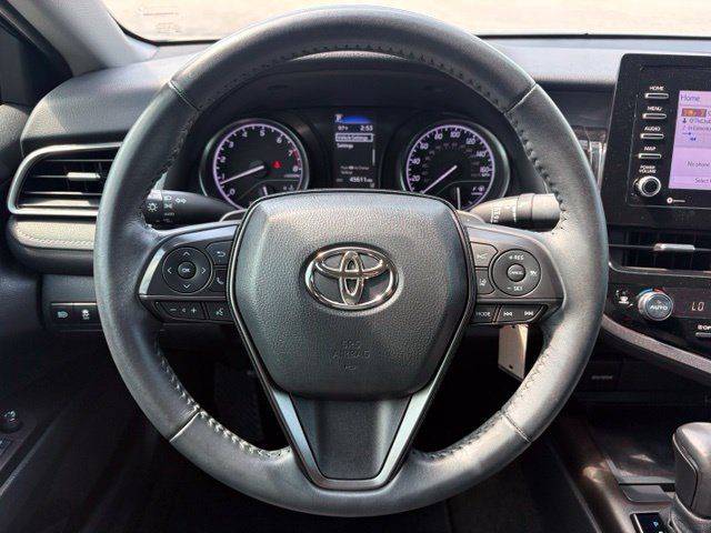 Used 2022 Toyota Camry SE FWD image 14