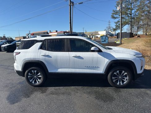 New 2026 Chevrolet Equinox LT w/ Convenience Package II image 6