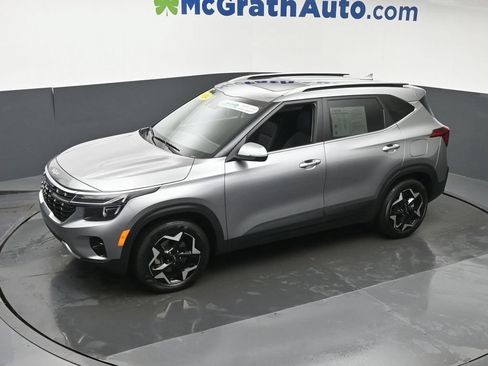 Used 2024 Kia Seltos EX AWD/4WD image 23