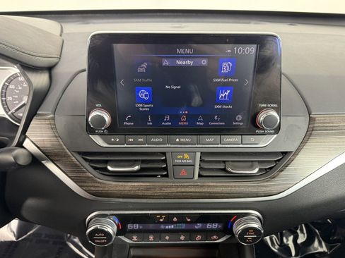 Used 2019 Nissan Altima 2.5 SL FWD image 21
