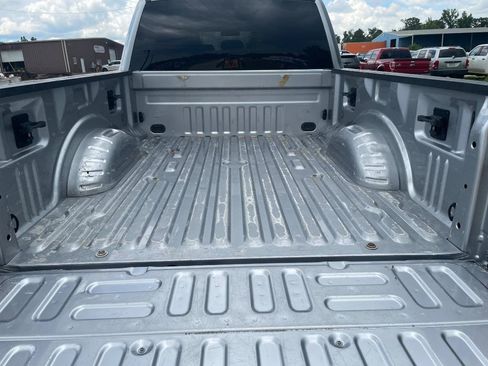 Used 2022 Ford F250 XLT w/ FX4 Off-Road Package AWD/4WD image 12