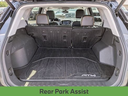 Used 2022 GMC Terrain AT4 w/ LPO, Floor Liner Package AWD/4WD image 30