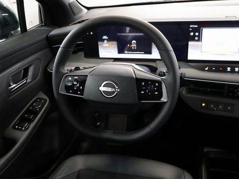New 2026 Nissan Leaf SV+ w/ Illuminated Package FWD image 14