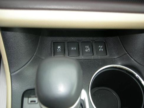 Used 2019 Toyota Highlander Plus image 15