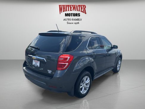 Used 2017 Chevrolet Equinox LT w/ Convenience Package FWD image 5