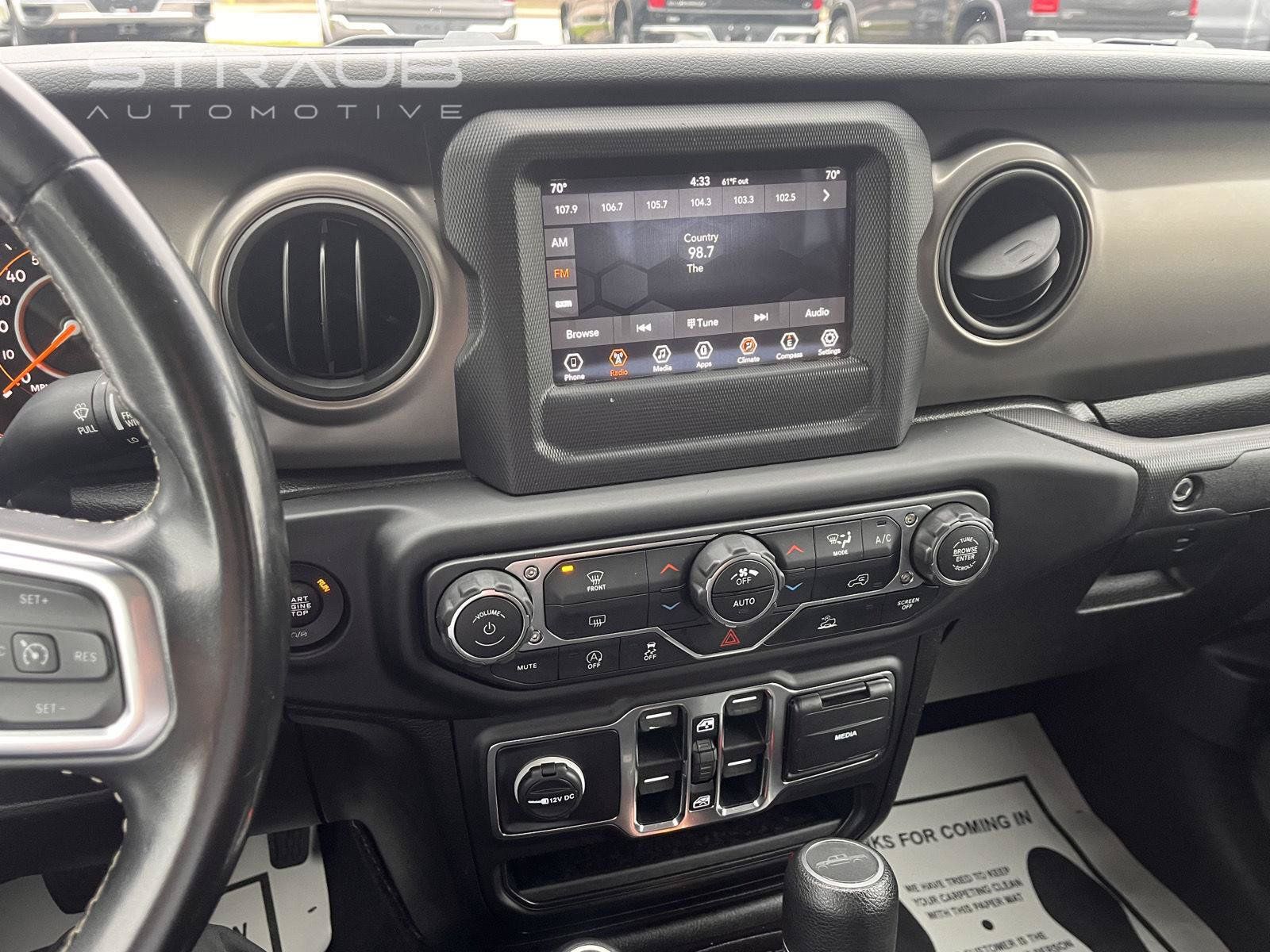 Used 2020 Jeep Gladiator Sport w/ Quick Order Package 24S AWD/4WD image 22