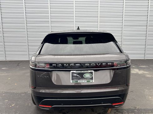 New 2025 Land Rover Range Rover Velar Dynamic SE image 4