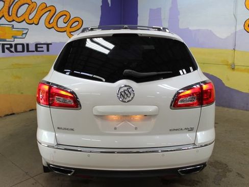 Used 2017 Buick Enclave Leather AWD/4WD image 7