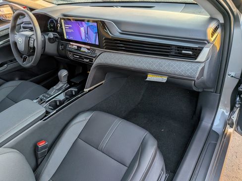 New 2026 Toyota Camry XLE image 25