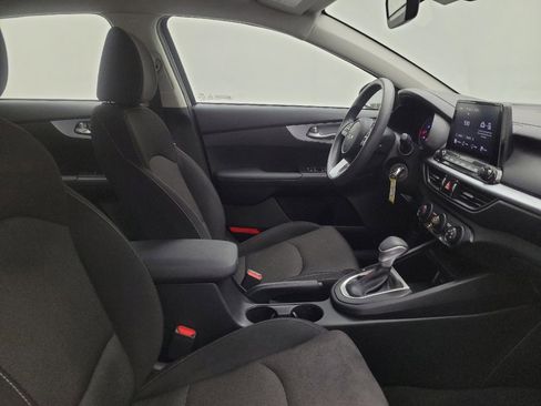 Used 2024 Kia Forte LXS image 21