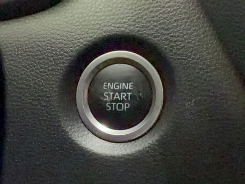 Used 2023 Toyota Corolla SE FWD image 20
