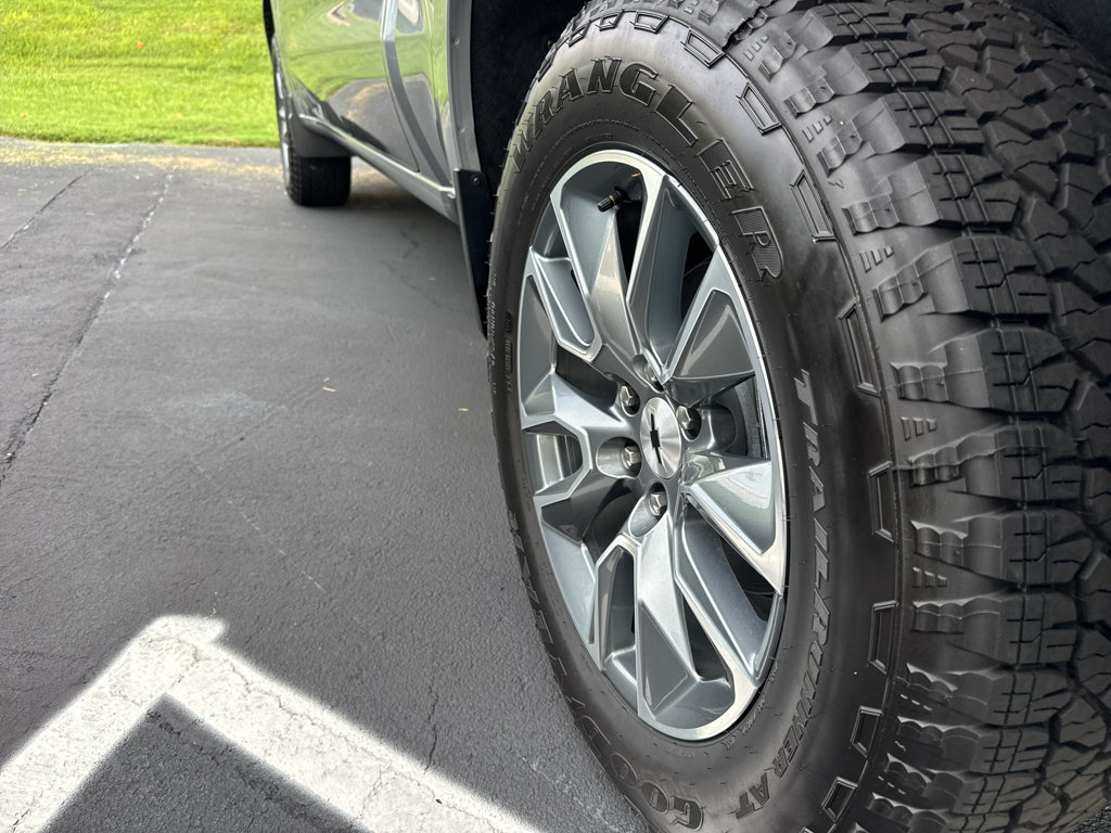 New 2026 Chevrolet Silverado 1500 RST w/ Z71 Off-Road Package AWD/4WD image 10