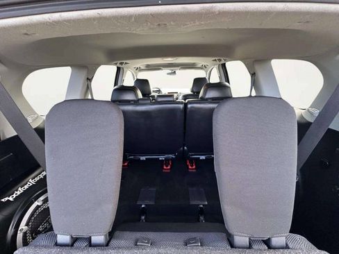 Used 2009 Mitsubishi Outlander XLS AWD/4WD image 12
