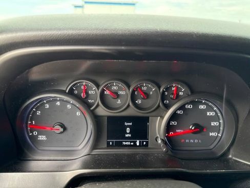 Used 2019 Chevrolet Silverado 1500 Custom w/ Custom Value Package RWD image 4