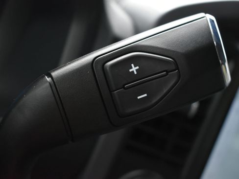 Used 2024 Ford F150 XLT AWD/4WD image 20